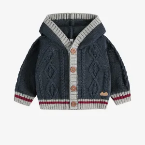 Cardigan en tricot marine-gris effet bas de laine avec capuchon, naissance || Navy gray knit cardigan with wool socks effect and hood, newborn