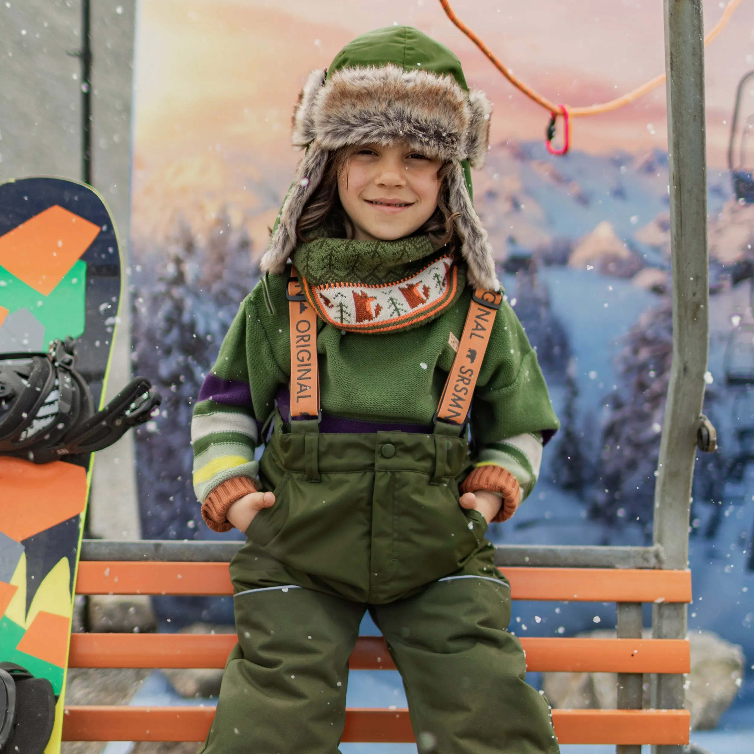 Habit de neige deux pièces vert et orange, enfant || Two-piece green and orange snowsuit, child