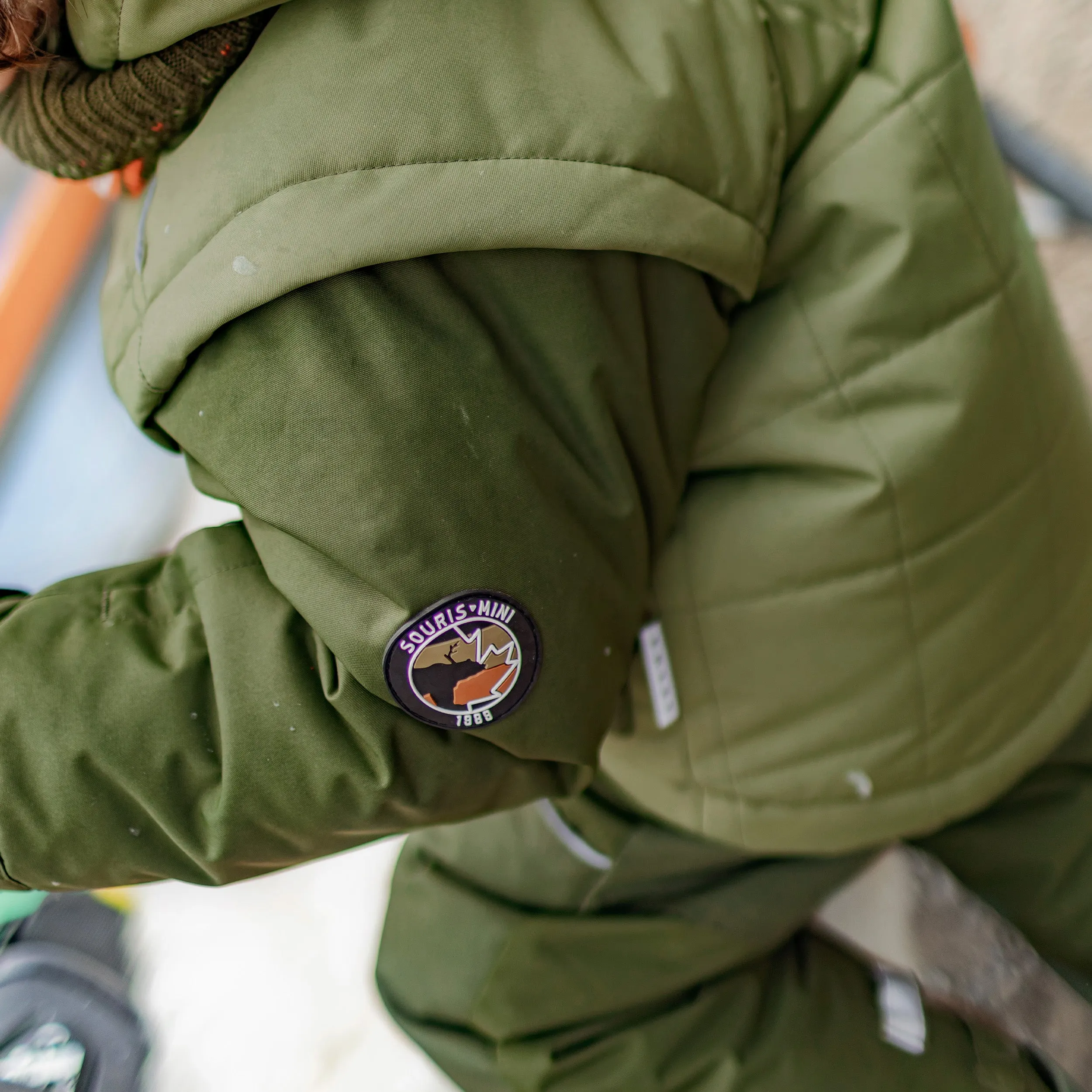 Habit de neige deux pièces vert et orange, enfant || Two-piece green and orange snowsuit, child