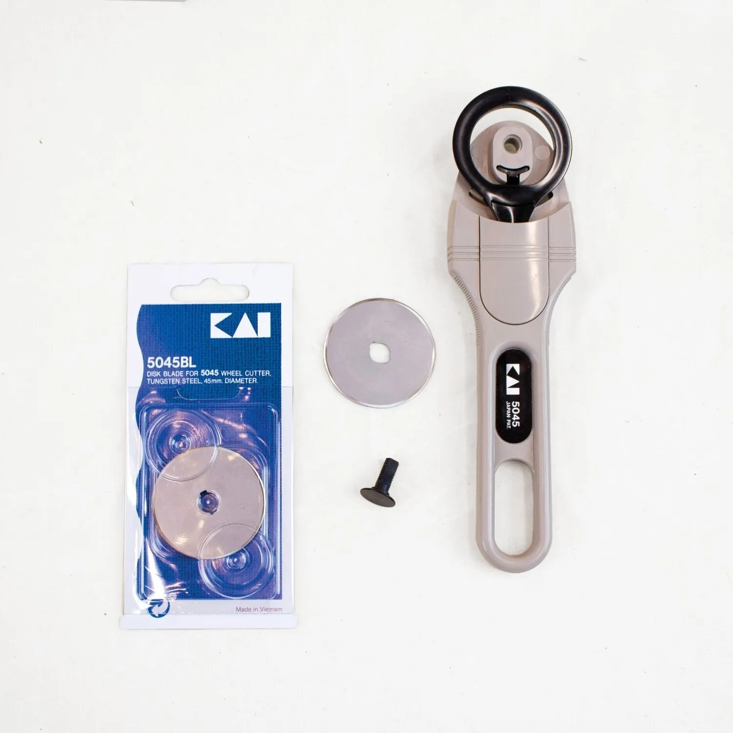 Kai Rotary Cutter