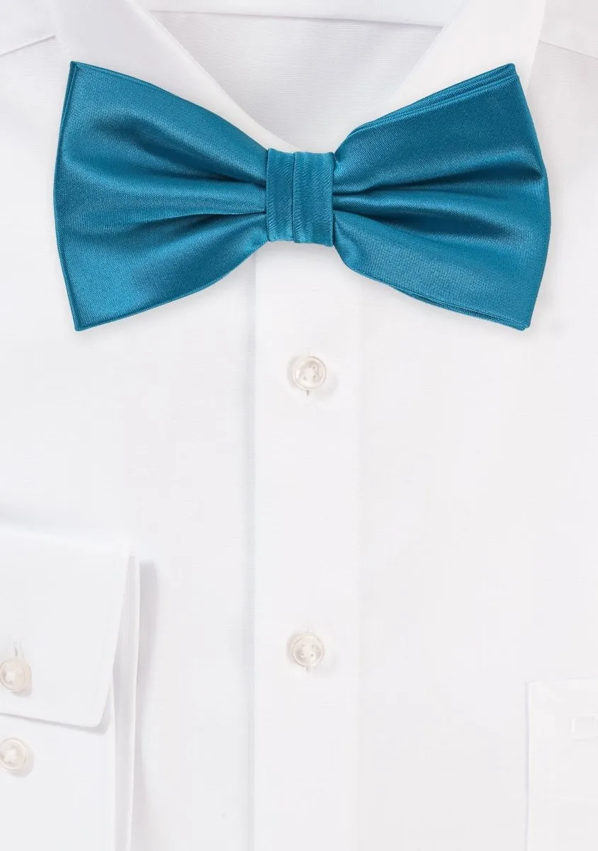 Peacock Solid Bowtie