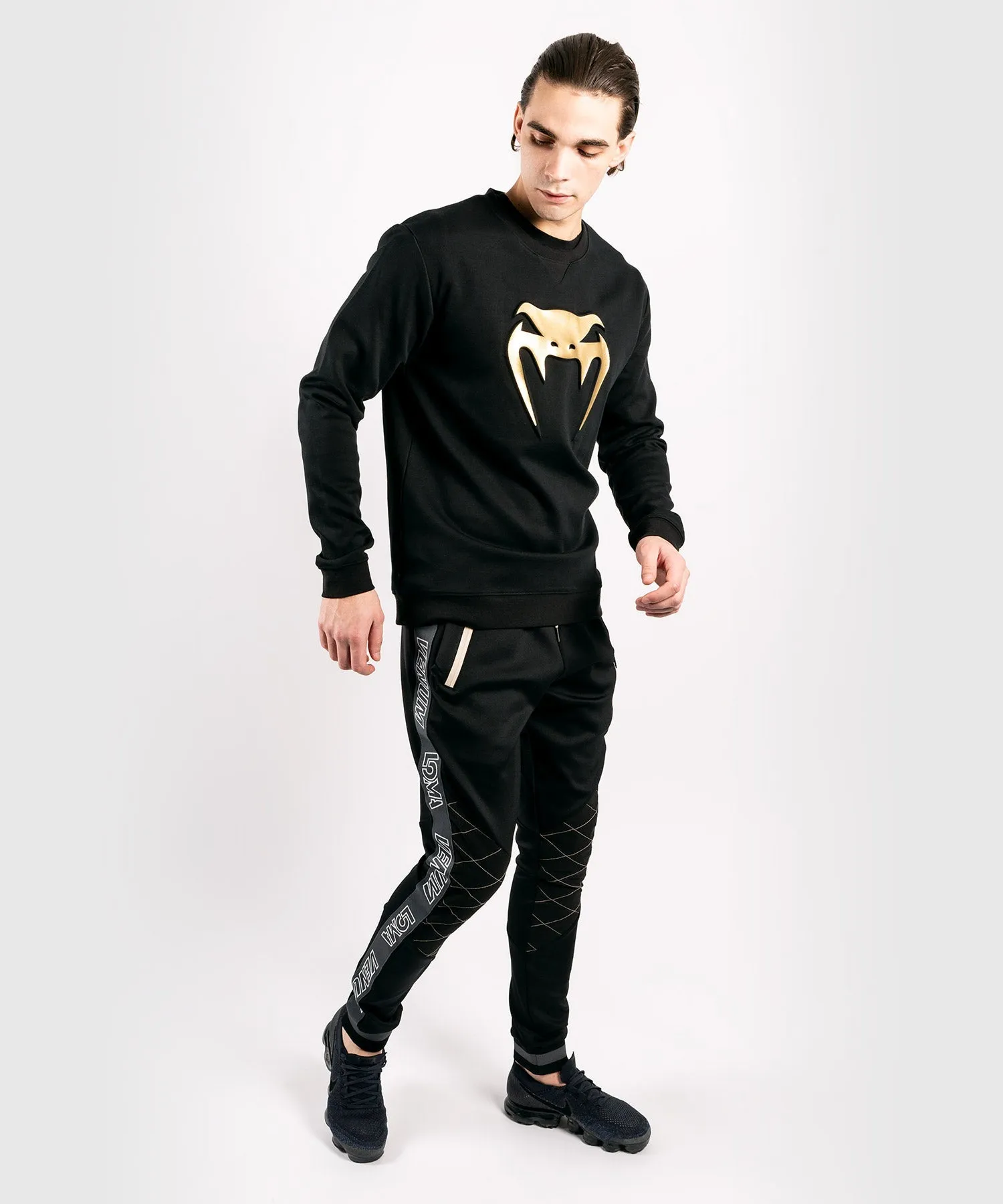 Venum Classic Crewneck - Black/Gold